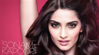 Unusual pairing seems to work for Sonam Kapoor