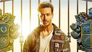 B-town floods Tiger shroff social media with appreciation after SOTY2 trailer