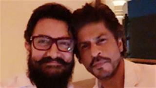 SRK and Aamir's 'Netflixed & Chilled' moments!