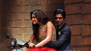 SRK takes a swipe: Deepika has an elephant's appetite