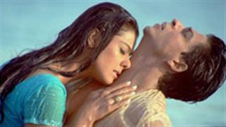 Shah Rukh Khan, Kajol still the most romantic Bollywood couple