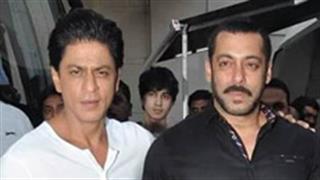 Delhi Court gives Salman Khan and Shah Rukh Khan a clean chit