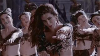 'Aao Kabhi Haveli Pe' from Stree is spooky yet $exy!