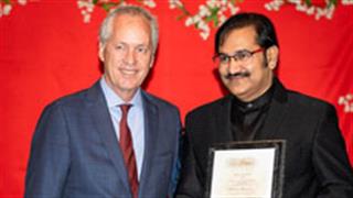 दिग्गज गायक सुदेश भोसले को युनाइटेड स्टेट्स ऑफ अमेरिका में सन्मानित किया गया।