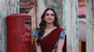 'I really enjoyed it because somewhere you create your own world with silence',  says Aditi Rao Hydari about her character in 'Sufiyum Sujatayum'