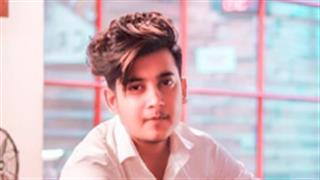 Sunix Thakor is the upcoming visual artists!