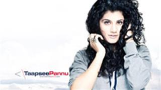 Taapsee Pannu intrigued by 'Ghazi'