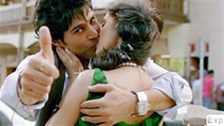 Rajeev's kissing issue!