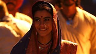 Kajol misses her dressing up days, shares this beautiful throwback picture!