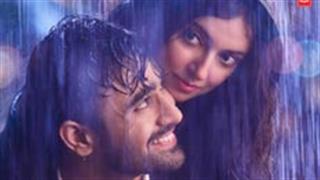 'Teri Aankhon Mein':  Witness the epic love saga of the year on a rainy school reunion night!