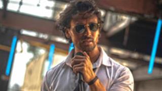 Tiger Shroff is 'jamming’ and dancing to his own tunes with the new school brothers