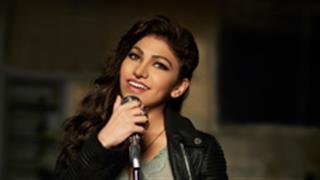 Come witness the first-ever Ishq Jam with Sarthak Live with Tulsi Kumar this Saturday!