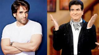 Tusshar and dad Jeetendra spend some quality time together