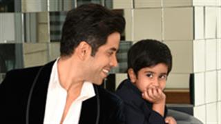 Tusshar gets in a scuffle with a bouncer