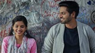 Vaibhav Tatwawaadi and Anjali Patil to gear up for their next Romantic Hindi feature film directed by National award winning director Makarand Mane!