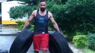 Check out Vikramjeet's akhada style