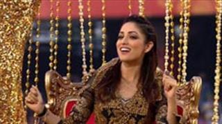Yami rocked with her live performance at Delhi