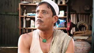How observing a puncture-wala helped Adil Hussain in Zed Plus?