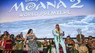 Auli'i Cravalho, Dwayne Johnson Join Stars & Filmmakers At 'Moana 2' World Premiere!