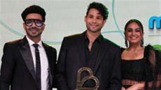 Fashion Next Award Winner: Siddhant Chaturvedi's Stylish Inspiration!