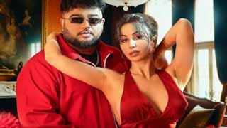 Giorgia Andriani is here to set the party mood right with Singer Deep Jandu and Sardar Ali with the Upcoming Music Video ‘Daaru’!