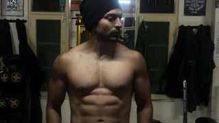 Gurmeet Choudhary Kickstarts the Week with an Intense Workout for Body and Mind!