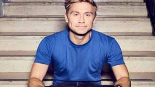 DeadAnt Live announces global sensation Russell Howard's debut tour in India for the third edition of 'The DeadAnt Loop'!