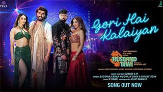 'Mere Husband Ki Biwi' Song 'Gori Hai Kalaiyan' Revives the 90s Filmy Charm!