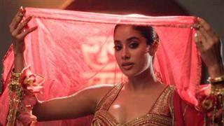 Janhvi Kapoor Channels Modern Bridal Elegance in Masaba Gupta's Latest Collection!