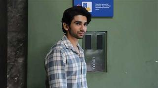 Prit Kamani's character Tejas becomes the Unsung Hero of Half CA Season 2, streaming on Amazon MX Player!
