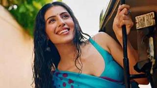 Spotlight on Bollywood's newest entrant: Simar Bhatia makes a grand debut in 'Ikkis'!