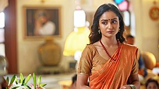 What Tridha Choudhury has to say on her character's evolution in Ek Badnaam Aashram S3 Part 2!