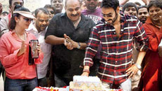 Drinking and smoking has kept me fit: Ajay Devgan