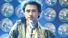 Ali Zafar gushes over newborn daughter