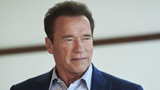 Arnold Schwarzenegger-Led Spy Thriller Lands at Netflix!