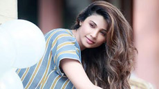 daisy-shah0017