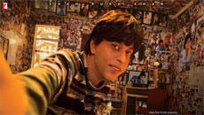 Whoa! SRK's 'Fan' rocks the BO at its opening