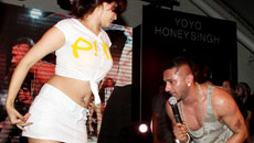 Honey singh gets Aggressive, Threatens Legal action: I've taken enough hurt and insults