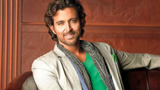 Hrithik enjoying the life, see how?