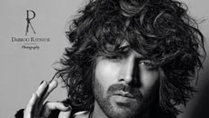 Kartik Aaryan’s messy hair, crazy tattoos and black nailpaint is making the internet go crazy!