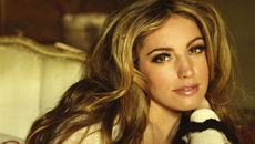 kelly-brook2