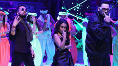 'Ginny Weds Sunny' song 'Sawan Mein Lag Gayi Aag': A quirky wedding party anthem of the year!