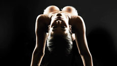 LEAKED! Poonam Pandey's raunchy pic from her debut flick 'Nasha'