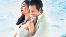 REVEALED: An intimate party at Pataudi Palace for Newlywed Saif and Kareena