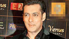 Is 'PK' not an amazing film, asks Salman