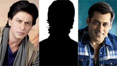 Not SRK or Salman but this star becomes the first B-town actor to achieve a 40 million followers milestone on all social media platforms!