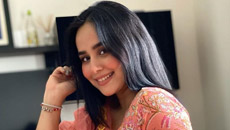 Sunanda Sharma's fascinating picture with magic in eyes is enough to hypnotize you!