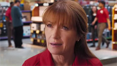 Jane Seymour opens up about being casted in The War with Grandpa alongside the likes of De Niro and Thurman!