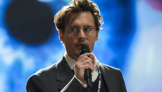 Movie Review: 'Transcendence' - stylish off-beat film