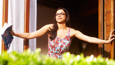 Shocking! Aamir, Deepika win Golden Kela Awards